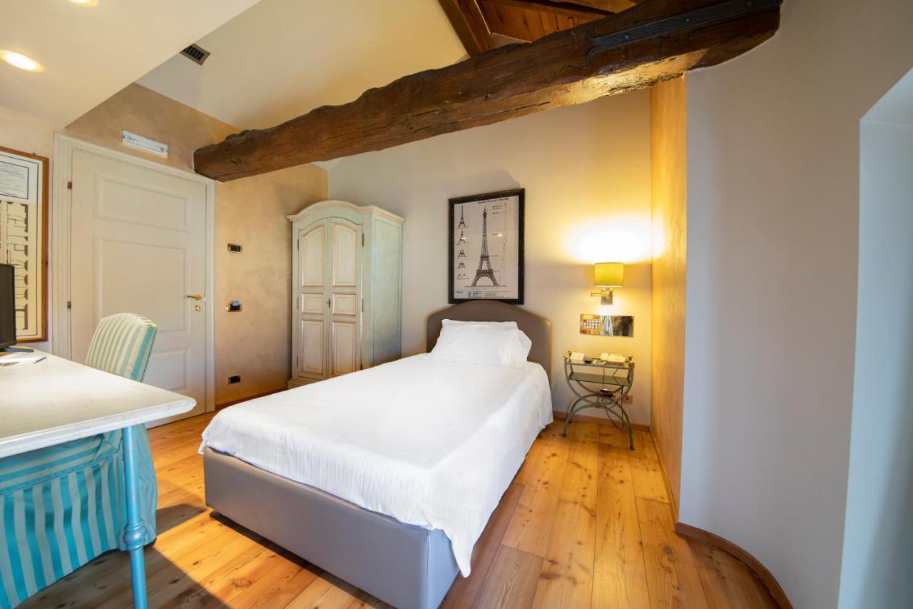Hotel Parco Borromeo - Monza Brianza Cesano Maderno Exterior photo